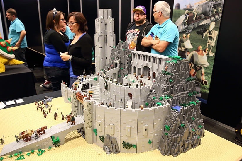 FACTS 2015 - Lego Minas Tirith