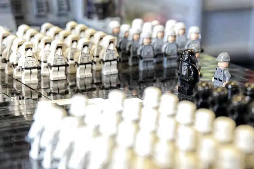 FACTS 2015 - Lego Darth Vader