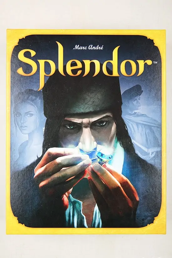 Bordspel-review: Splendor - Laat het fonkelen, schitter en win! - Splendor spel-review - door AGMJ