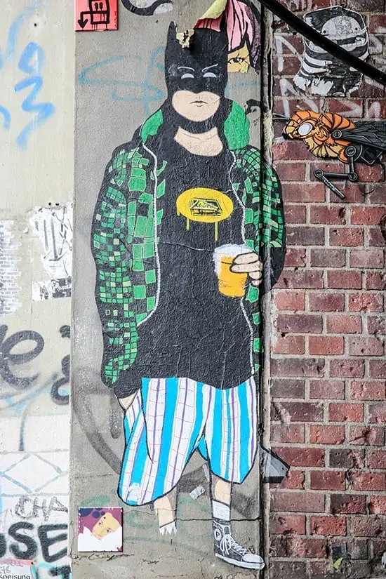 Berlijn - Street Art Batboy - via AGMJ