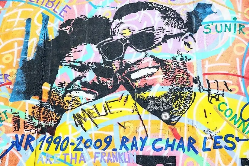 Berlijn - Street Art - Ray Charles & Aretha Franklin - East Side Gallery - via AGMJ