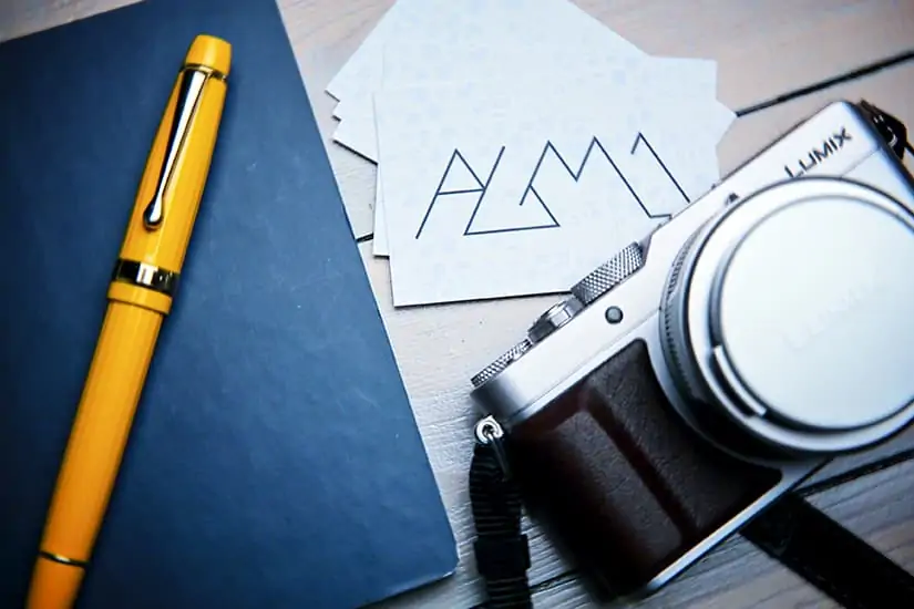 The Gentle Journal 04 - 2016 - over huizenjachten en holbewoners