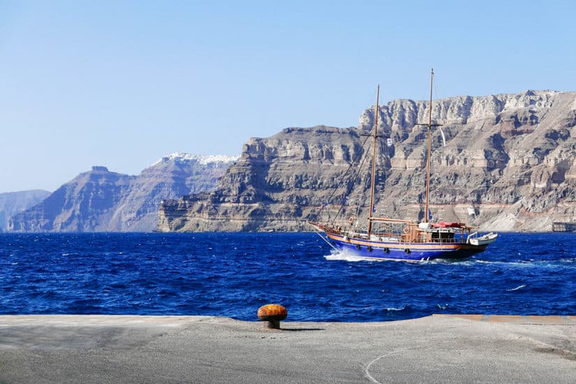 Boottocht, Santorini's bezienswaardigheden - via AGMJ