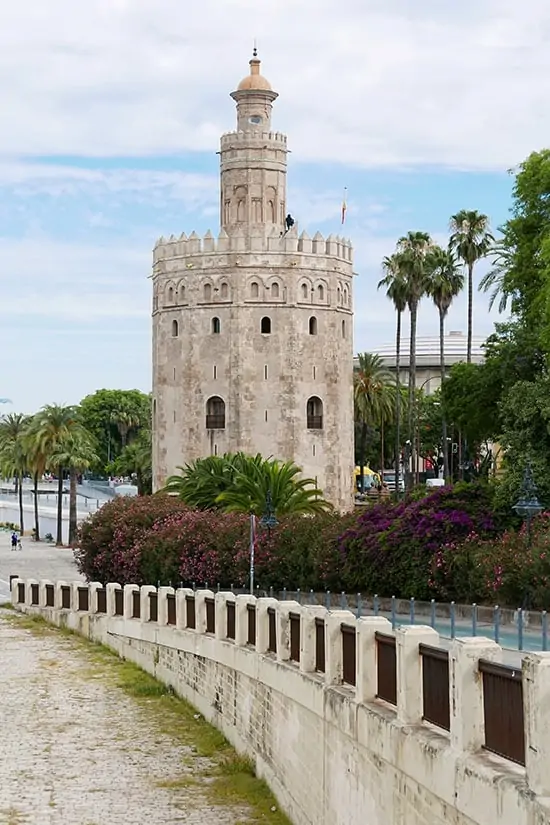 Citytrip Sevilla Bezienswaardigheden - Torre del Oro - door AGMJ