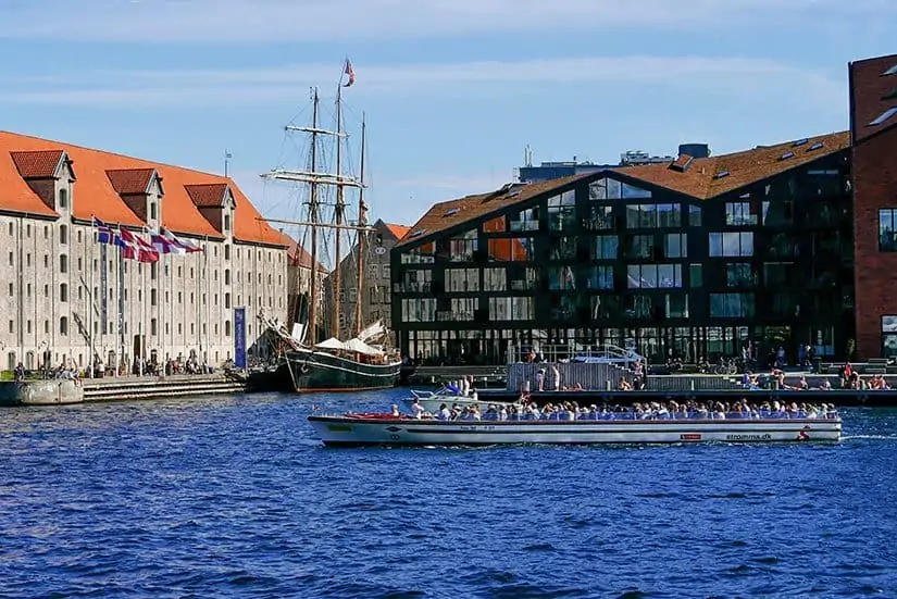 Citytrip Kopenhagen bezienswaardigheden - Havenpromenade - door AGMJ