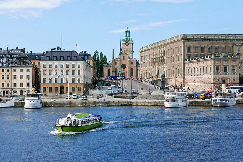 Citytrip Stockholm - 10 bezienswaardigheden die je niet mag missen - Gamla Stan panorama - door Laurens M - via AGMJ
