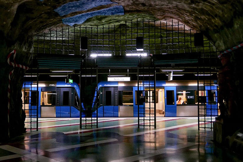 Citytrip Stockholm - 10 bezienswaardigheden die je niet mag missen - Kungsträdgården Metro - door Laurens M - via AGMJ - 3