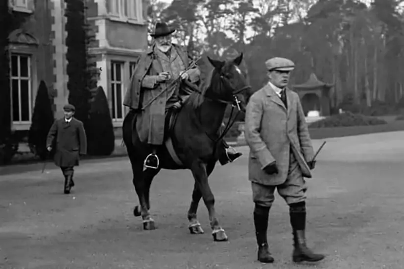 Koning Edward VII op zijn favoriete pony te Norfolk